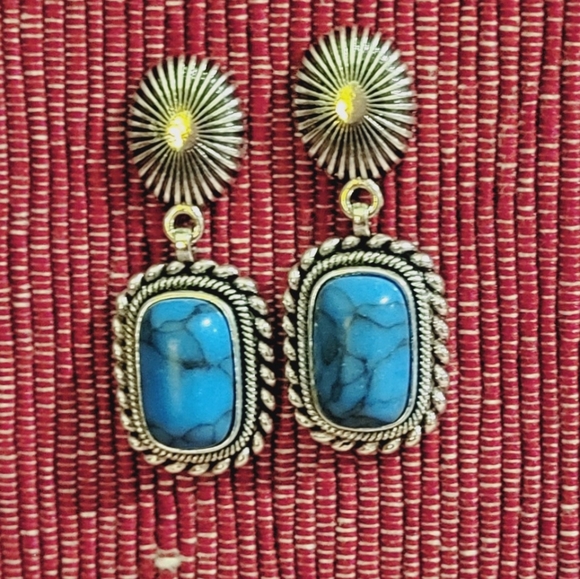 Navajo Style Oxidized Silver Howlite Turquoise Concho Post Drop Earrings(B) - Picture 1 of 3